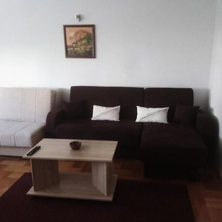 Apartman Pirot Zewnętrze zdjęcie